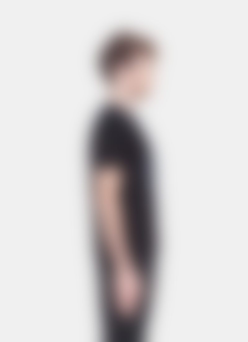 Black T-Shirt - Imagem 2